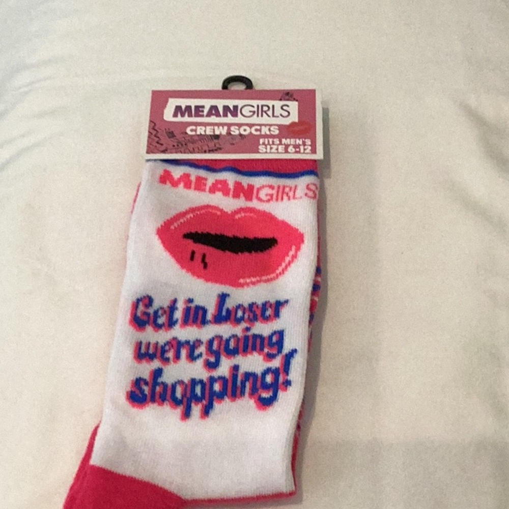 💋NWT Mean Girls Crew Socks Unisex Fun to Wear Closet Must Have 💋